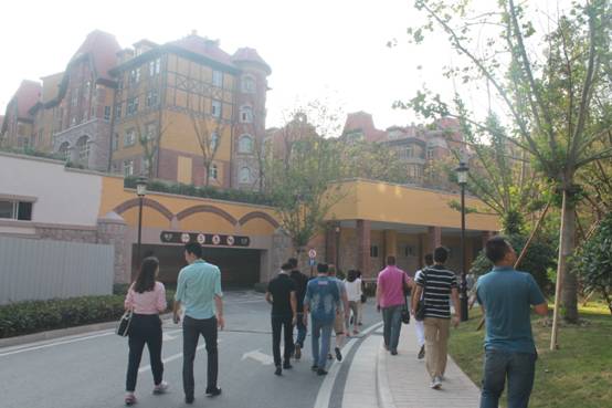 青岛主流媒体记者团参观青岛印象山